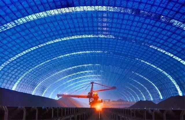 洪湖亿优钢构工程师为您解析原料场封闭技术的特点和类型
